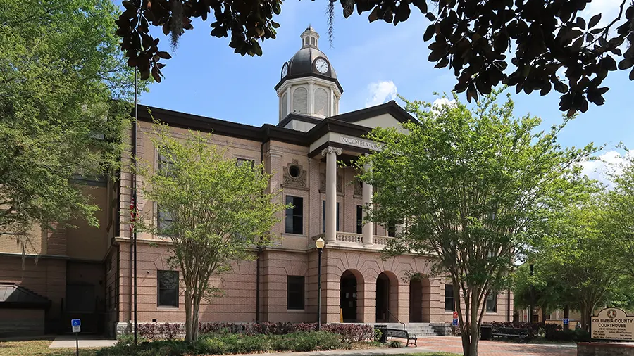 Columbia County Courthouse in Lake City, FL